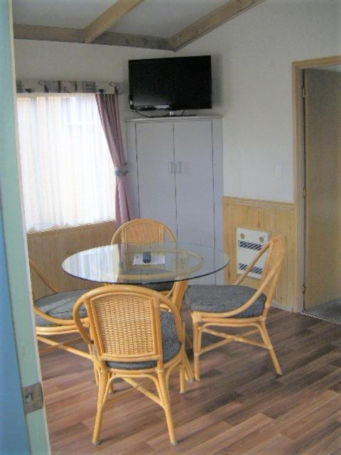 Bega Village Motor Inn 외부 사진
