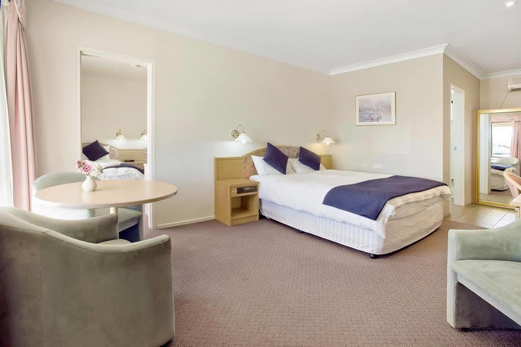 Bega Village Motor Inn 외부 사진